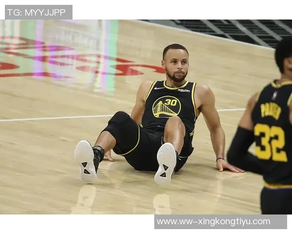 乔治称赞马克西坚持锻炼展现出色表现背后原因揭秘 乔治称赞马克西坚持锻炼展现出色表现背后原因揭秘