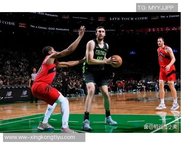 科内特表现出色砍下14分12板4助攻创生涯新高前场篮板数