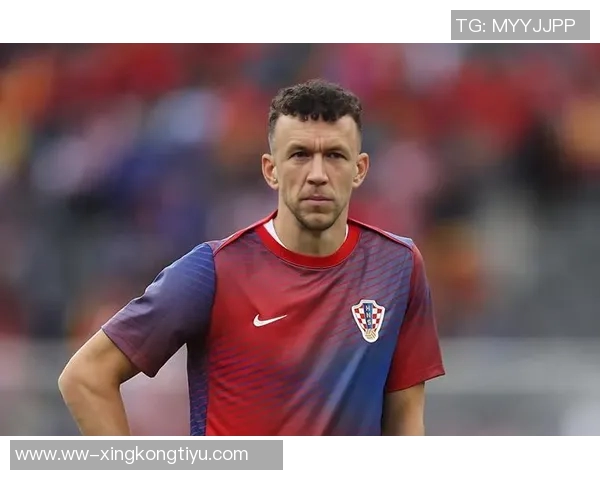 36岁佩里西奇依然火力全开在PSV出场57次打入20球展现实力